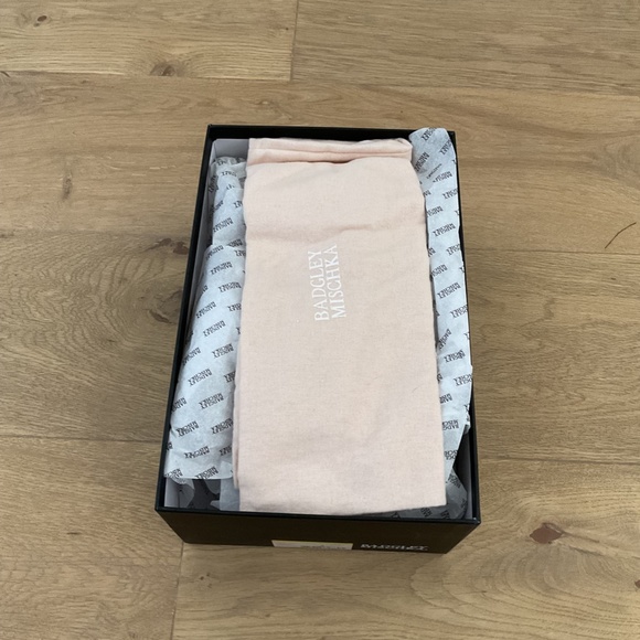 NIB Badgley Mischka Teela Heeled Sandal - Picture 3 of 8